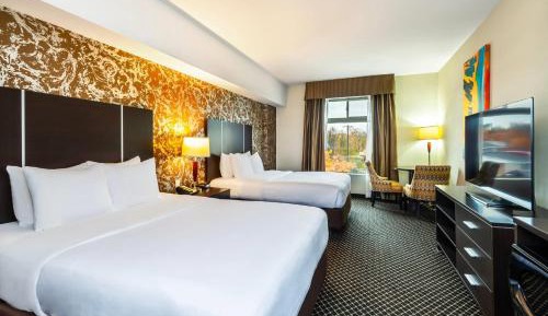 Queen Room with Two Queen Beds - Non-Smoking