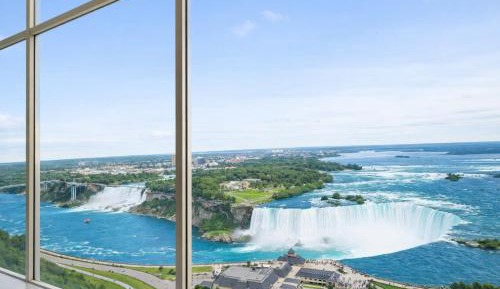 Tower King Fallsview Room
