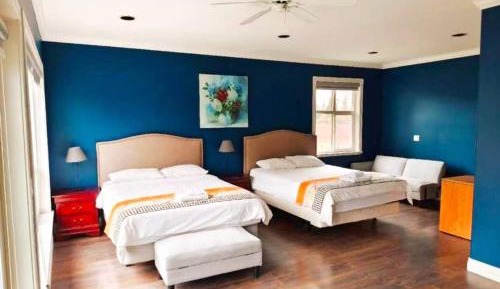Superior Queen Room with Two Queen Beds