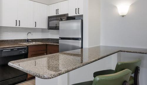 One-Bedroom Double Suite