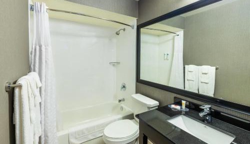 Superior Queen Room with Two Queen Beds - Non-Smoking