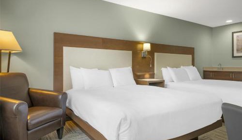 Queen Room with Two Queen Beds - Non-Smoking