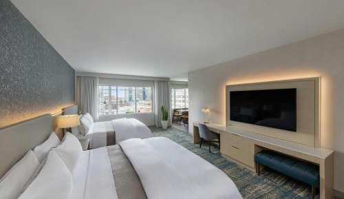 Junior Executive King Suite with Two King Bed