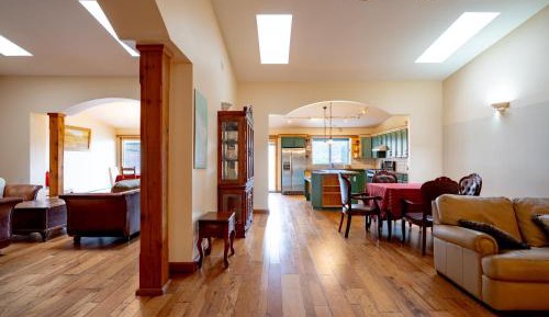 Three-Bedroom Vacation Home 