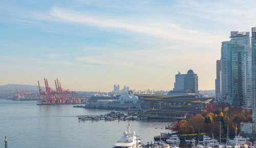 Premium King Room with Marina and City View