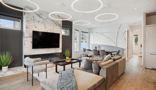 Three-Bedroom Vacation Home 