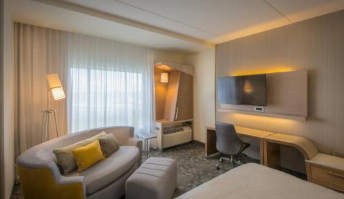 King Room with Sofa Bed
