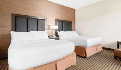 Queen Room with Two Queen Beds
