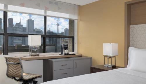 Premium King Room