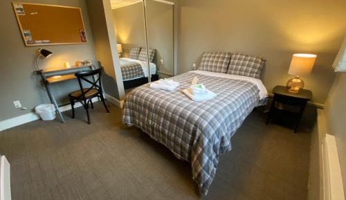 Double Room with Shared Bathroom