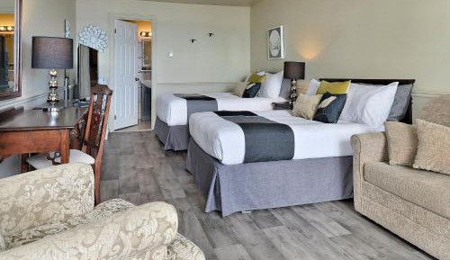 Family Room with Sea View
