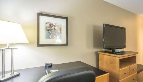 Executive King Room - Non-Smoking