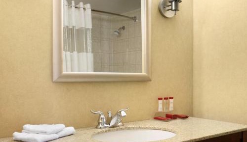 Queen Room with Two Queen Beds - Mobility Access/Non-Smoking