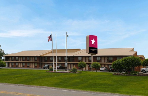 Howell Hotel | Magnuson Hotel Howell/Brighton