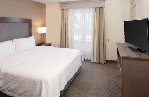 Farmington Hotel | Homewood Suites by Hilton Hartford-Farmington