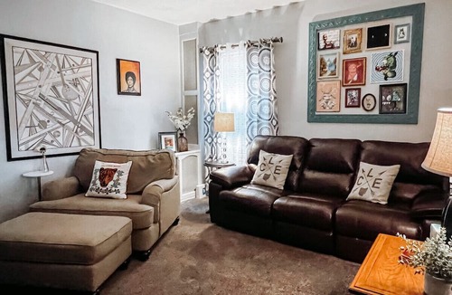 Wickliffe House | Wickliffe Home 20 Mins From DT CLE