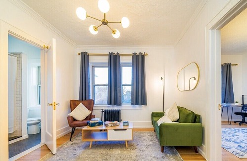 East Avenue Apartment | This apartment is a 1 bedroom(s), 1 bathrooms, located in Rochester, NY.