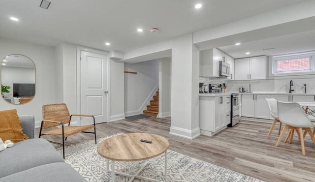 Exquisite 5 bed Mins to College+Hospital+Amenities
