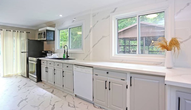 Muskoka Riverside Cottage