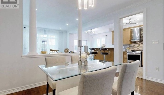 Charming 3-bedroom house in pleasant Innisfil with AC, WiFi.