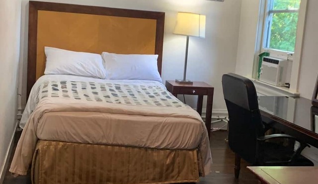 Broadway Guest house
