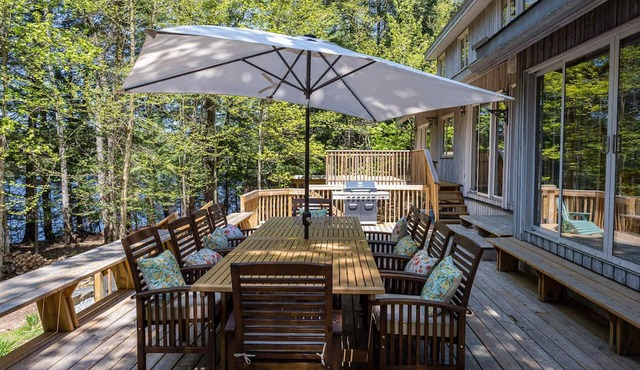 Lakefront- Sauna, HotTub, WFH, Gym, Dock, kayaks