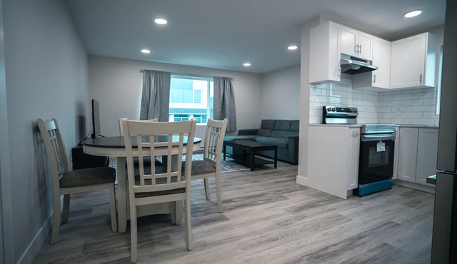 Modern apartment suite downtown