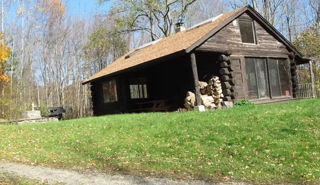 Round Top Retreat, Rustic Cabin