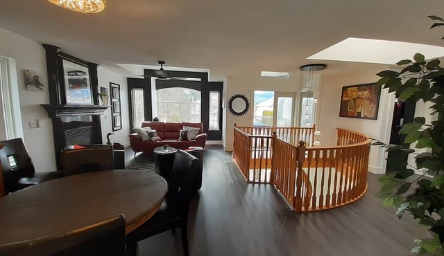 remodeled 2 bedroom condo with private hot tub