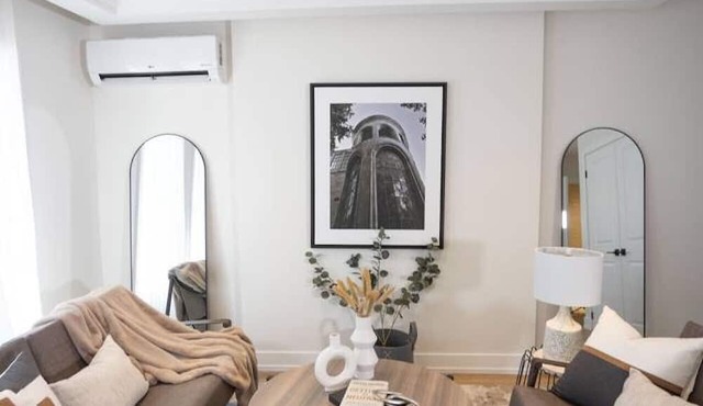 Bright & Spacious 5-BDR Home in Toronto (Unit #5)