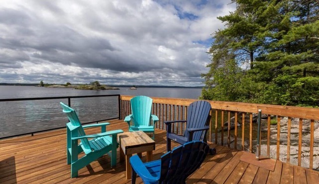 Beautiful cottage will take your breath away! A parents dream cottage.