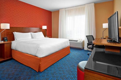 Fairfield Inn 
